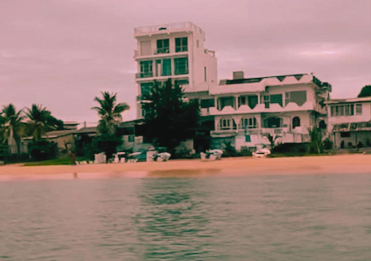 Trinco Beach By Dsk Тринкомале Екстериор снимка